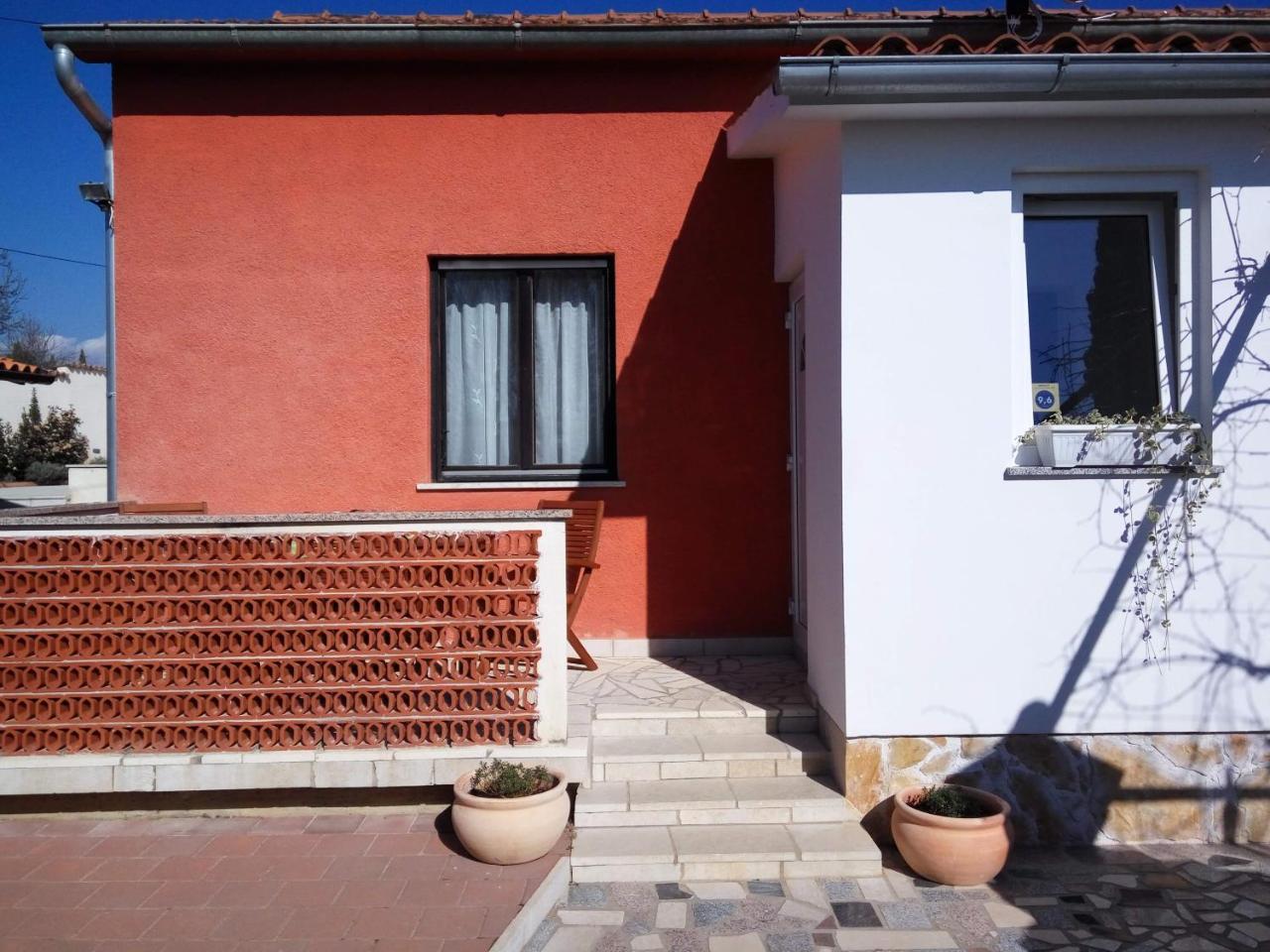 Apartments Villa Sabina Pula Exterior photo